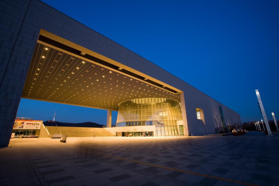 National Museum  of Korea Broke Tourist