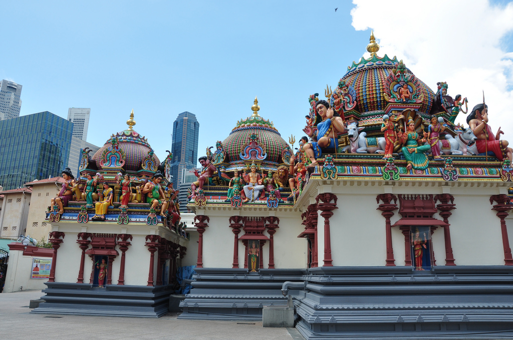 chinatown mariamman temple opening hours